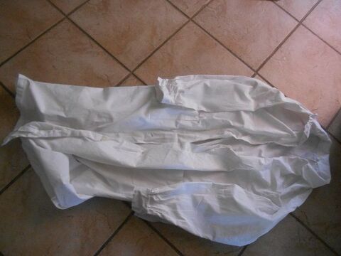 BLOUSE LYCEE COLLEGE  13 Saint-Denis-en-Val (45)