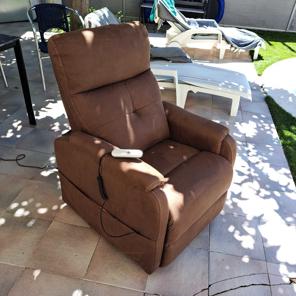 fauteuil de confort motoris&eacute; Meubles