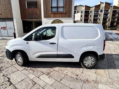 Citro&euml;n Berlingo BERLINGO CAB APPROFONDIE HDi 92 716 KG CONFORT 2019 occasion Valberg 06470
