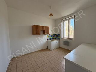  Immeuble  vendre 260 m