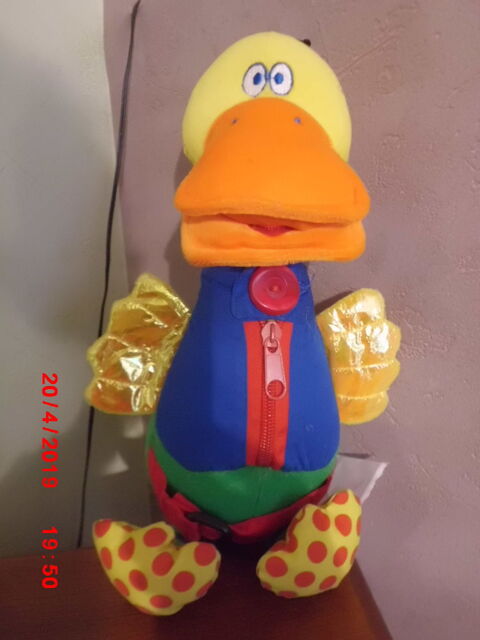 CANARD D ACTIVITES AVEC POUET POUET PLAYSHOES 15 Oignies (62)