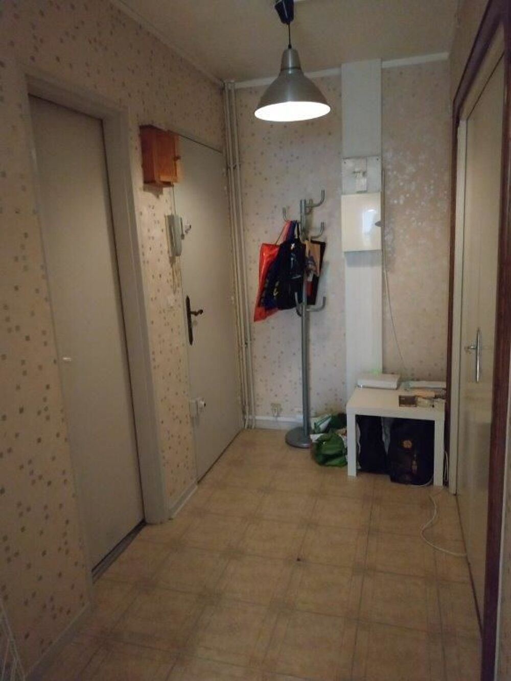 Location Appartement chambre meublée  dans colocation de 3 chambres Compiègne