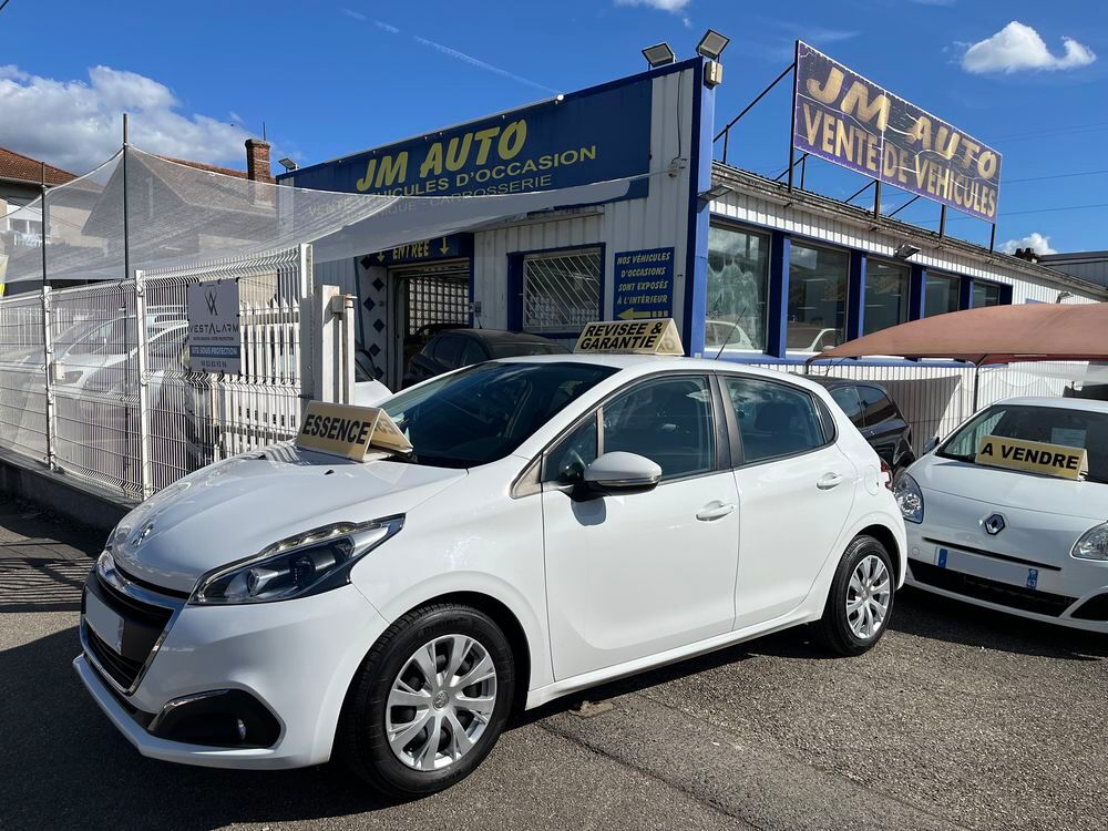 208 1.2 VTI / 82CV 2016 occasion 42700 Firminy