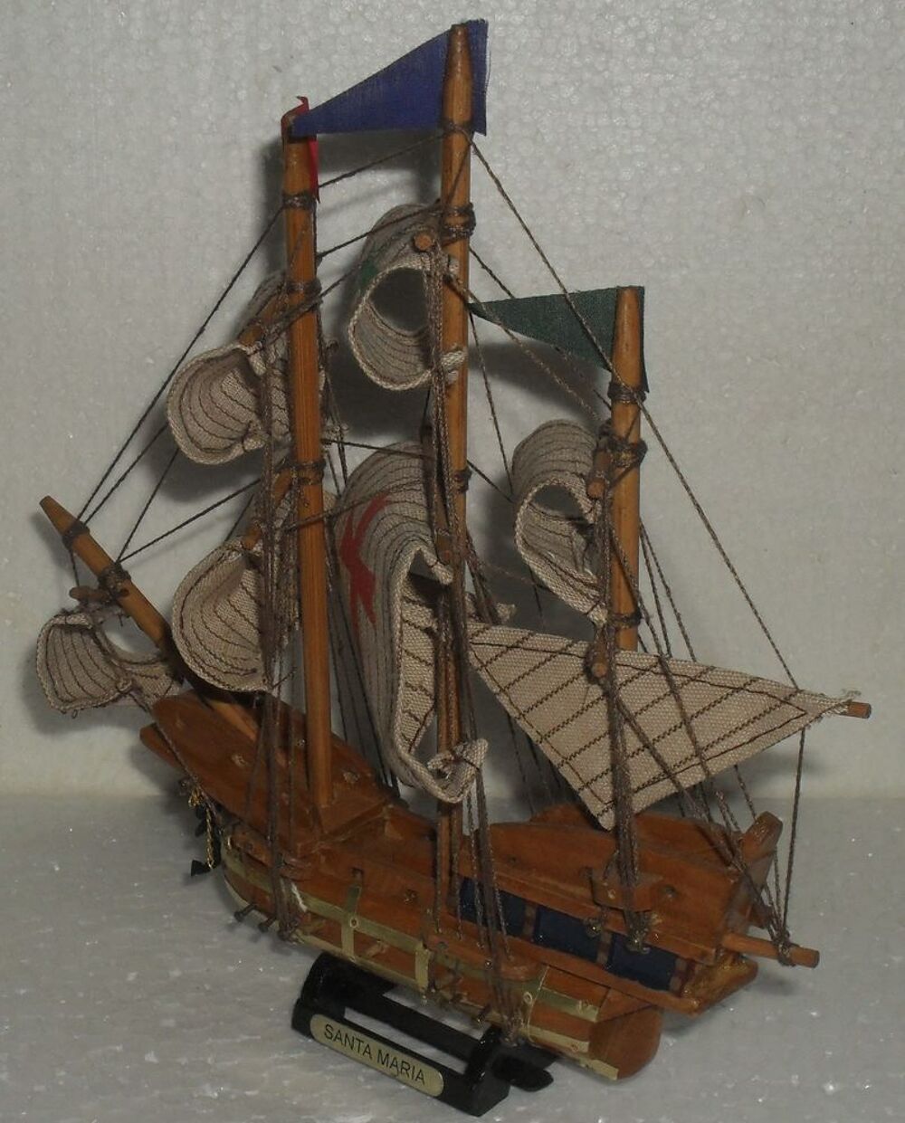 Caravelle Santa Maria en bois de Christophe Colomb. Dcoration