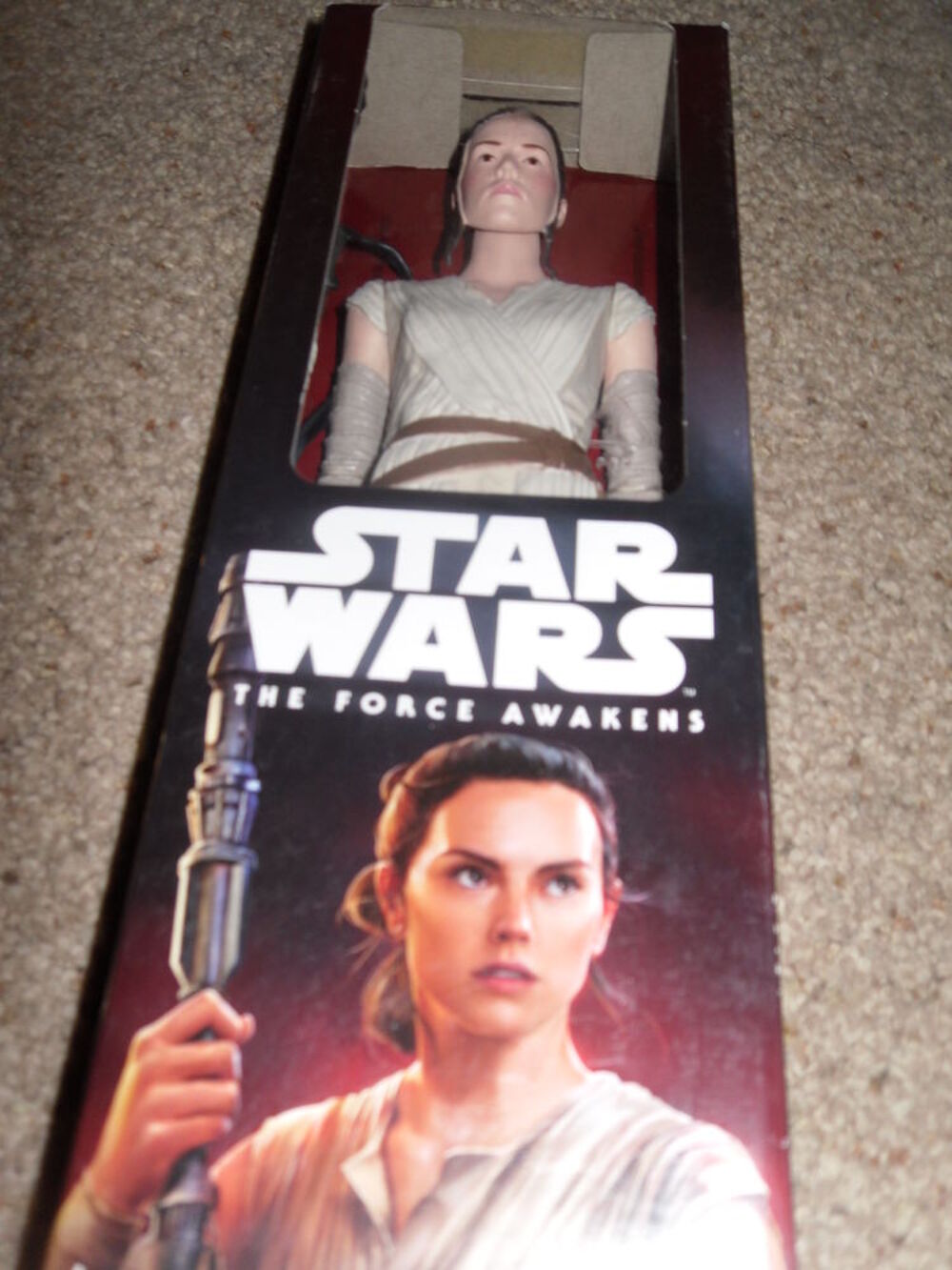 Figurine Star Wars : REY (dernier Jedi) 30 cm NEUF Jeux / jouets