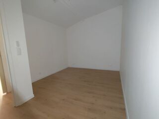  Appartement � vendre 3/4 pi�ces 82 m� Monclar-de-quercy