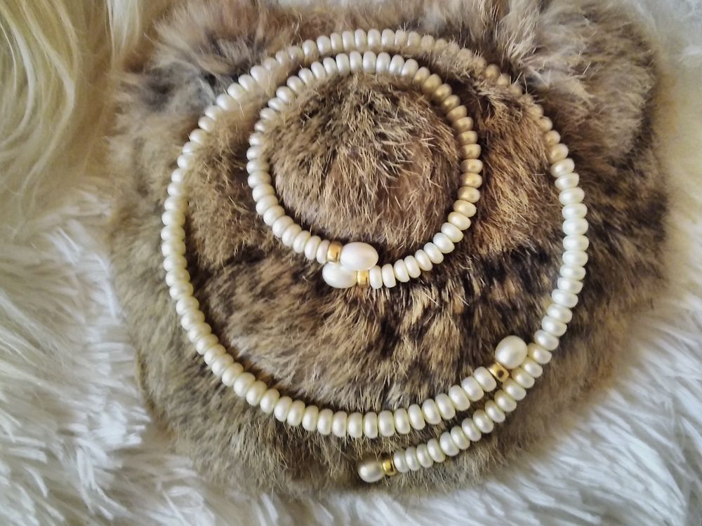 Parure de v&eacute;ritables perles de Chine Bijoux et montres
