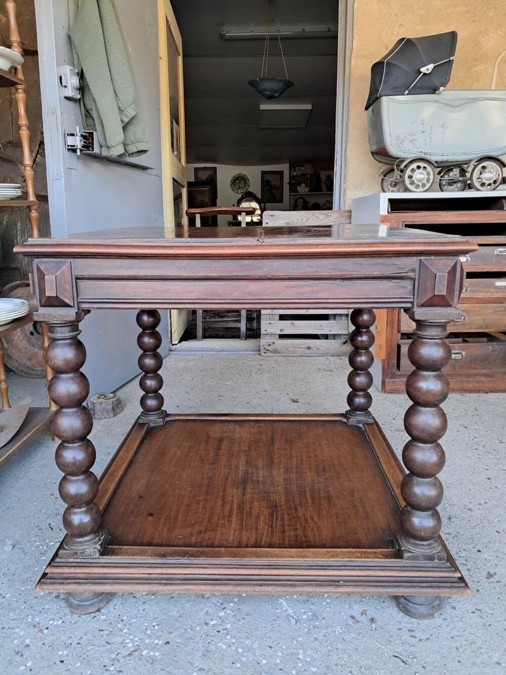 Table en noyer ancienne Meubles