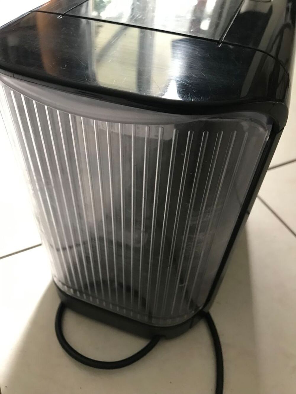 Cafeti&egrave;re BOCH TASSIMO Noire mod&egrave;le TAS 3202/04 Electroménager