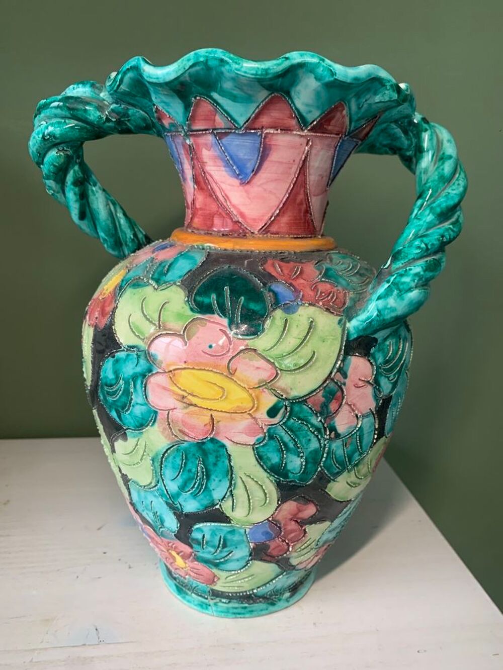 vase en c&eacute;ramique VALLAURIS 