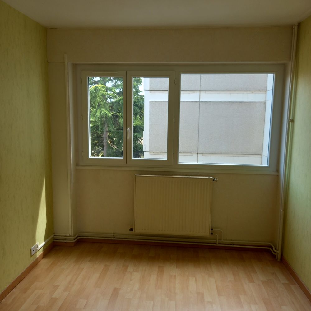 Vente Appartement T3 QUARTIER PISCINE DANS RESIDENCE SECURISEE ENTOURE PARC Décines-charpieu