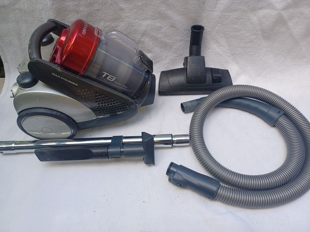 Aspirateur sans sac Tornado Electroménager