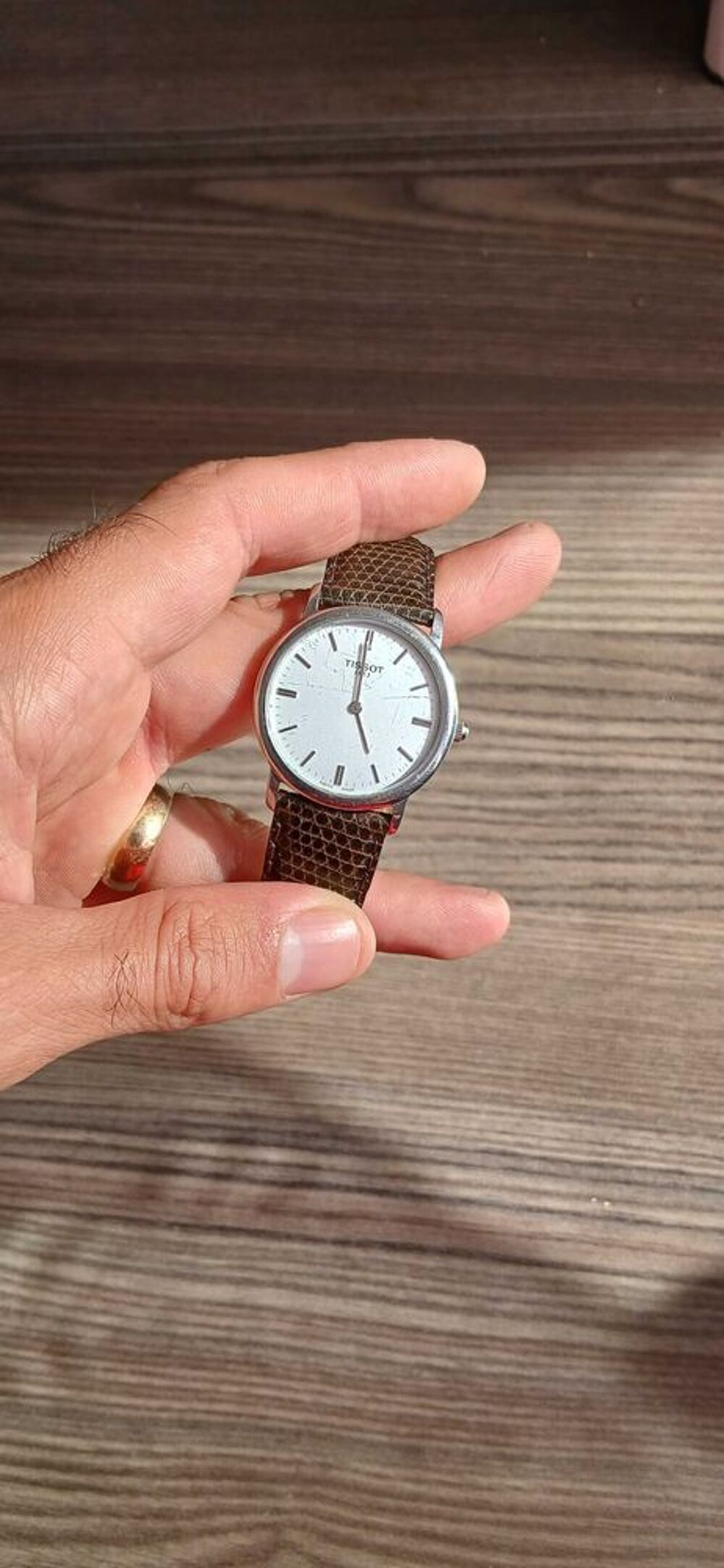 Montre tissot C276K 32mm l&eacute;zard v&eacute;ritable Bijoux et montres