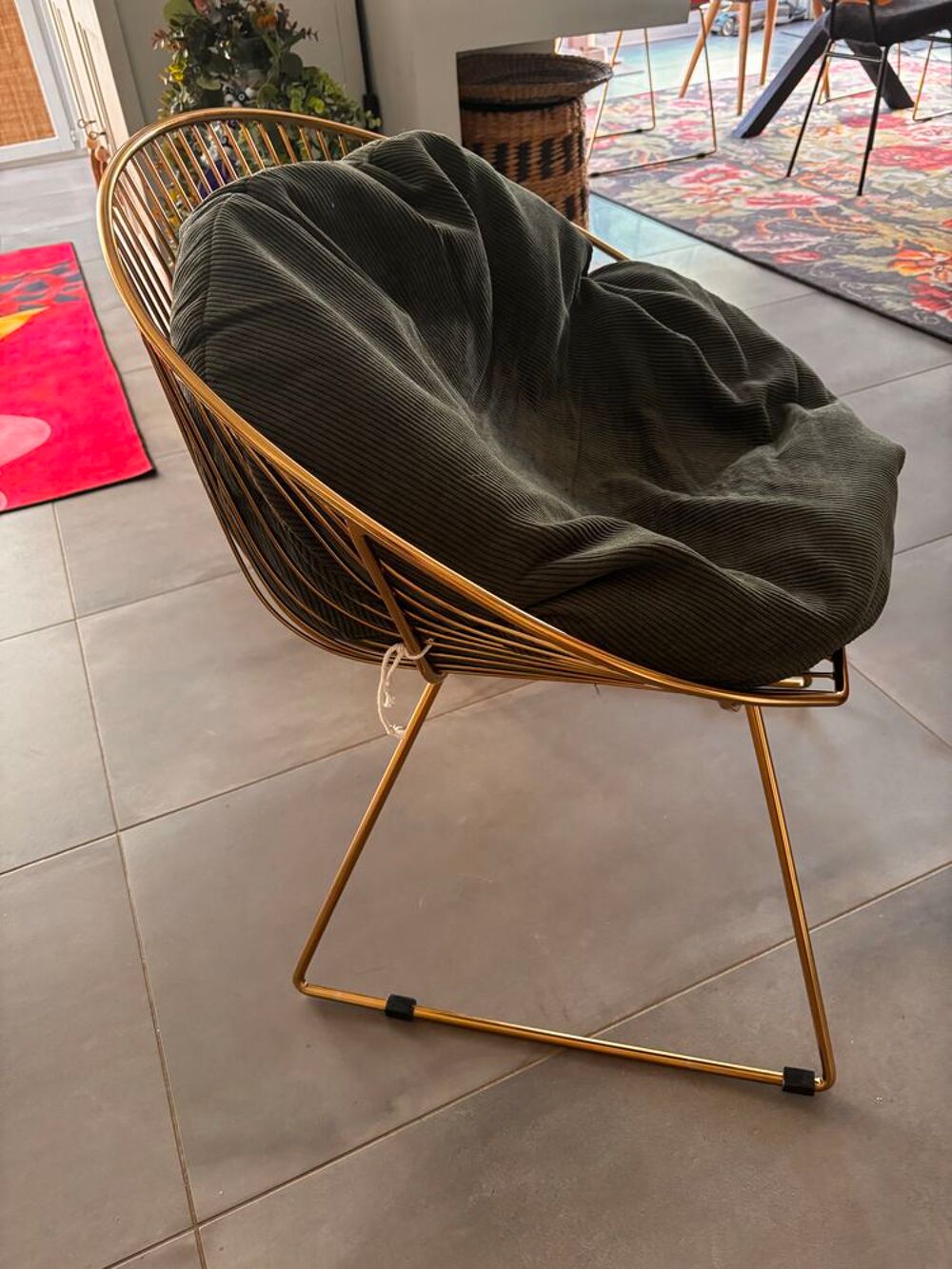 paire de chaises design m&eacute;tal dor&eacute; Meubles