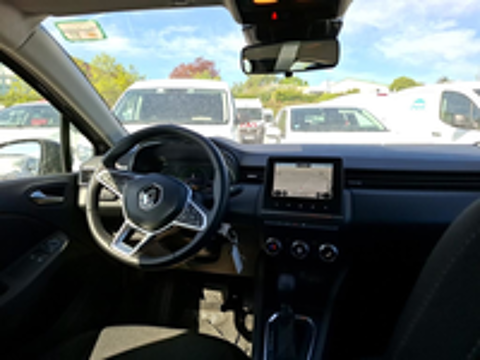 Clio V Clio E-Tech 140 - 21N Business 2022 occasion 93160 Noisy-le-Grand