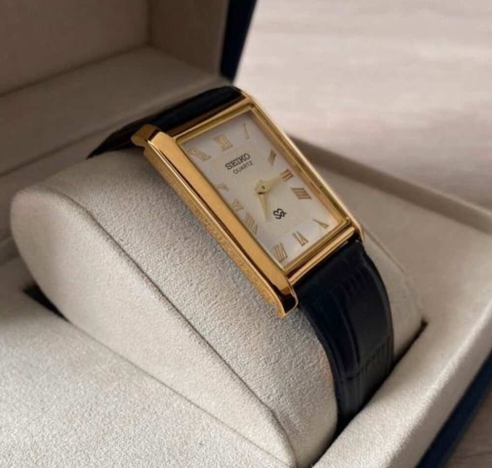 Montre vintage hommage Seiko Tank neuve Bijoux et montres