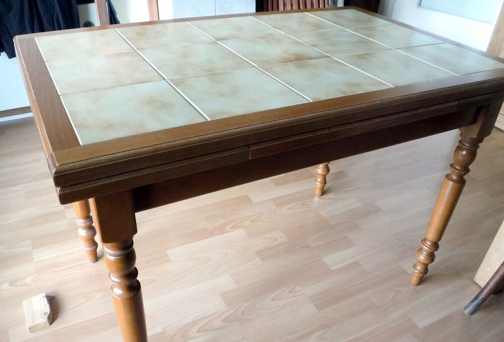 Table 70 * 110 avec 2 rallonges de 30 Meubles