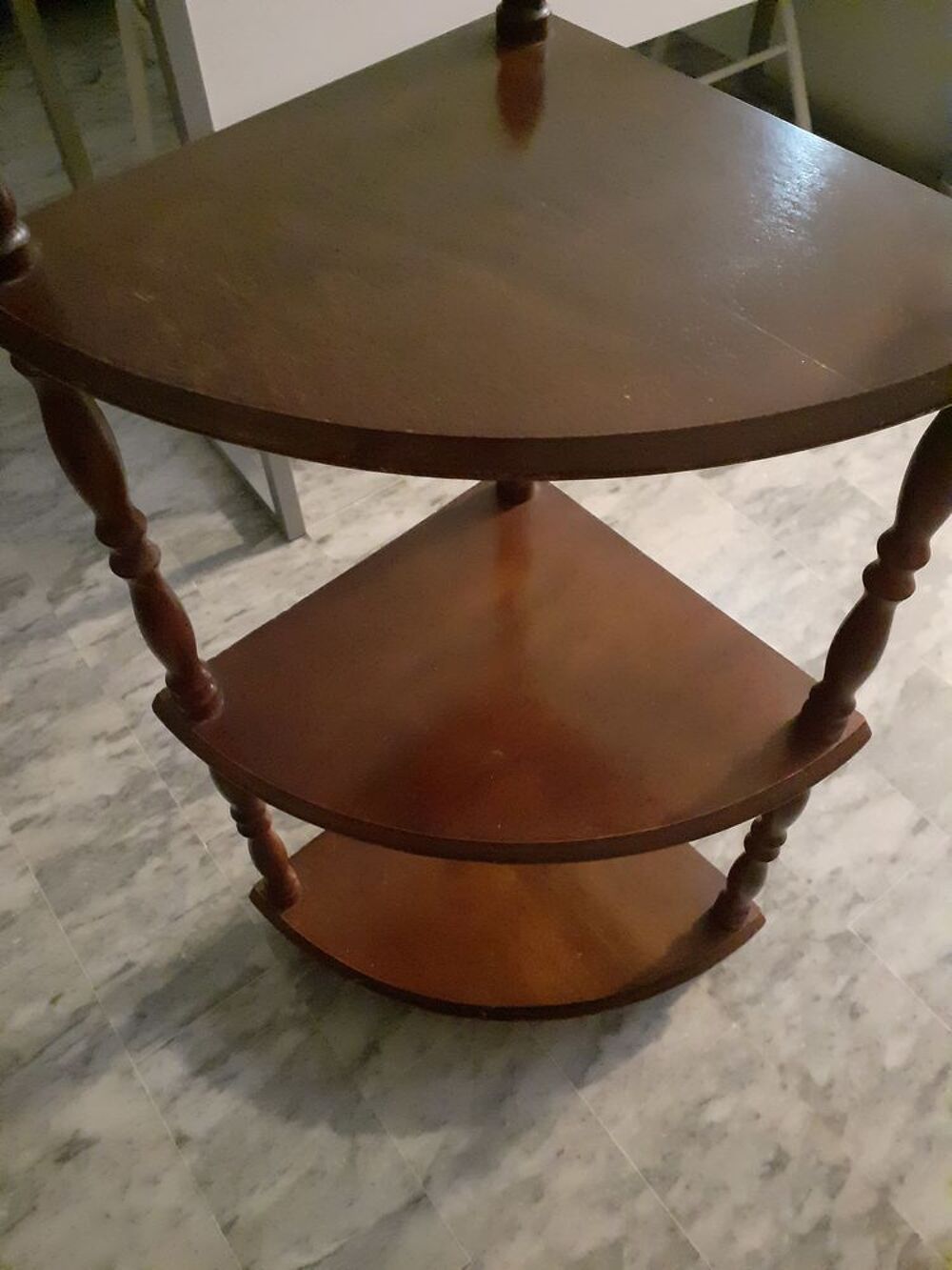 Etag&egrave;re angle Meubles