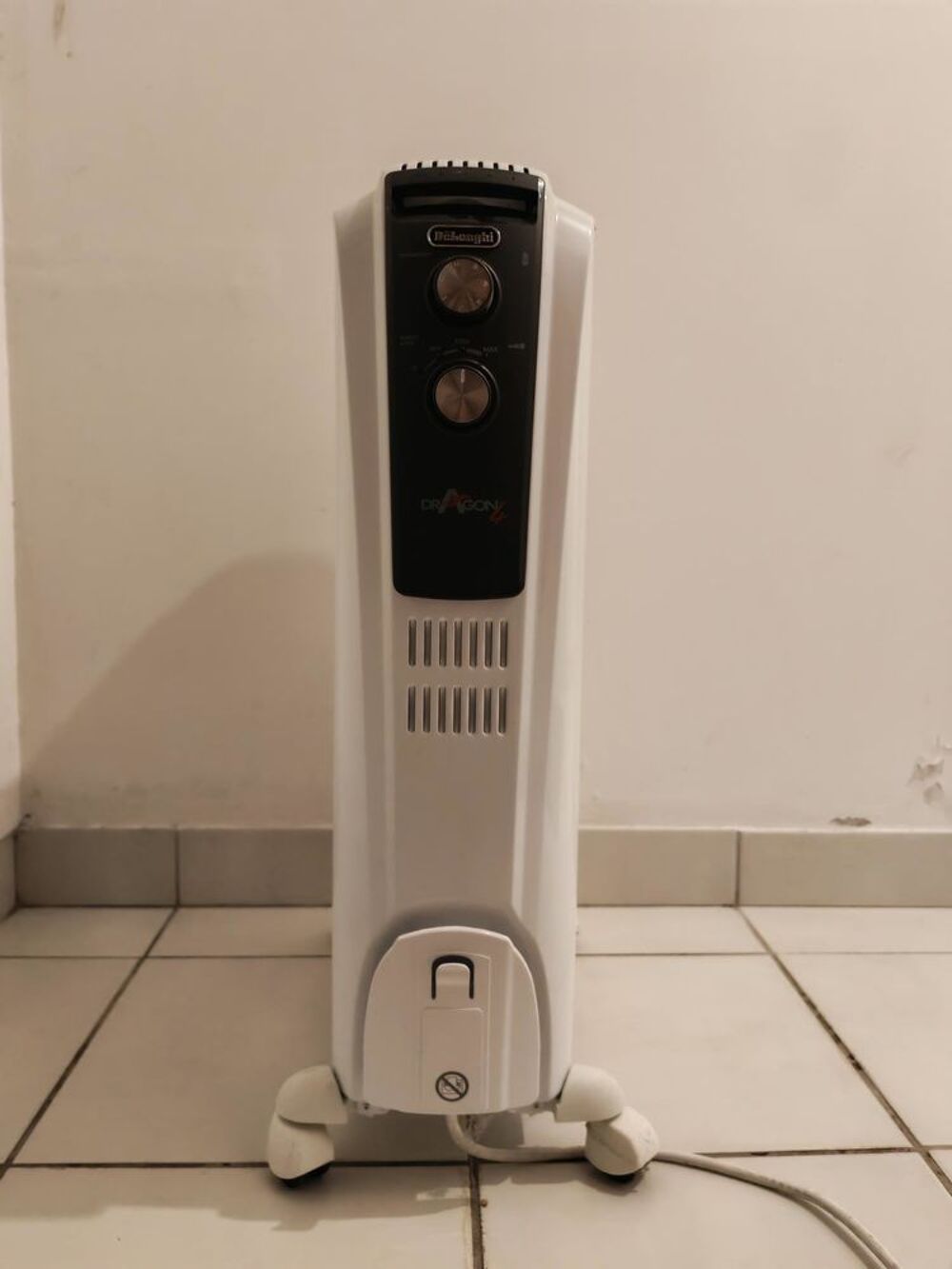 radiateur &agrave; bain d'huile DeLonghi mod&egrave;le dragon 4 Electroménager