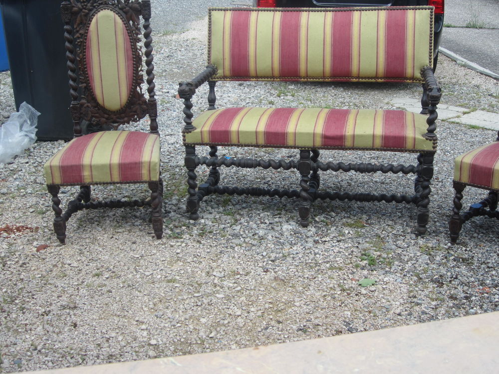 salon,banquette ,+ 2 chaises Meubles