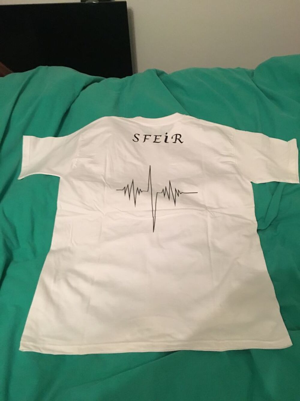 Tee shirt Vêtements