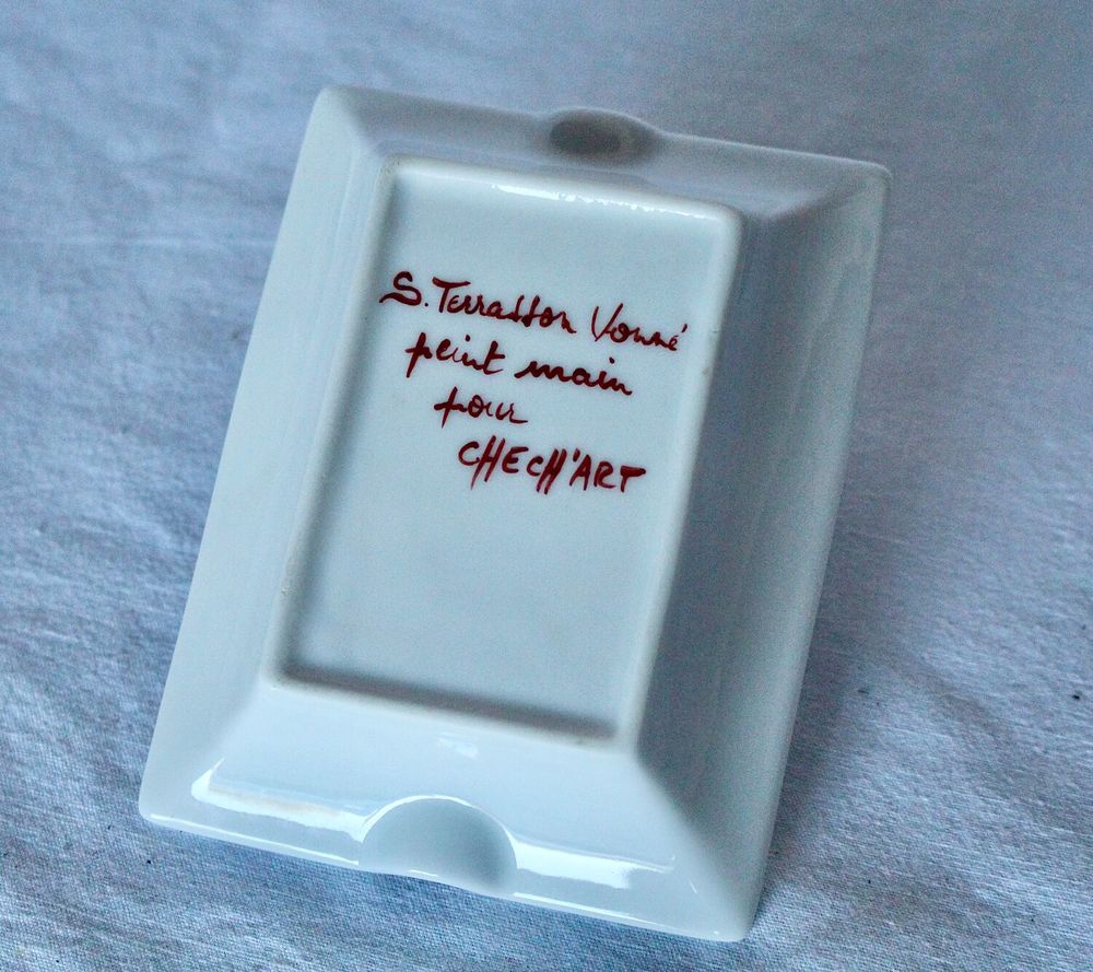 "CHECHE " CENDRIER PORCELAINE 