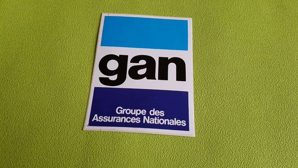 AUTOCOLLANT GAN 