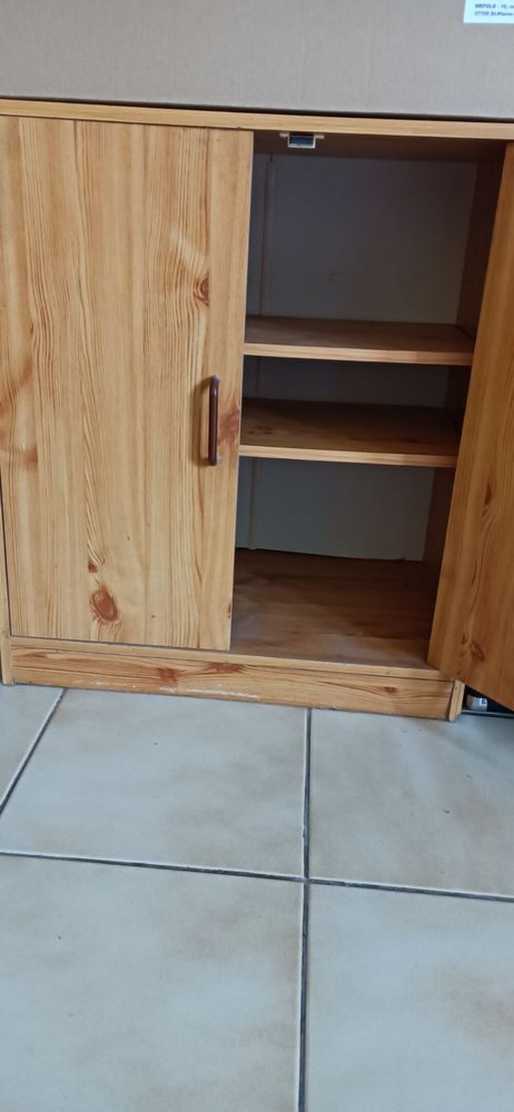 Petite armoire Meubles