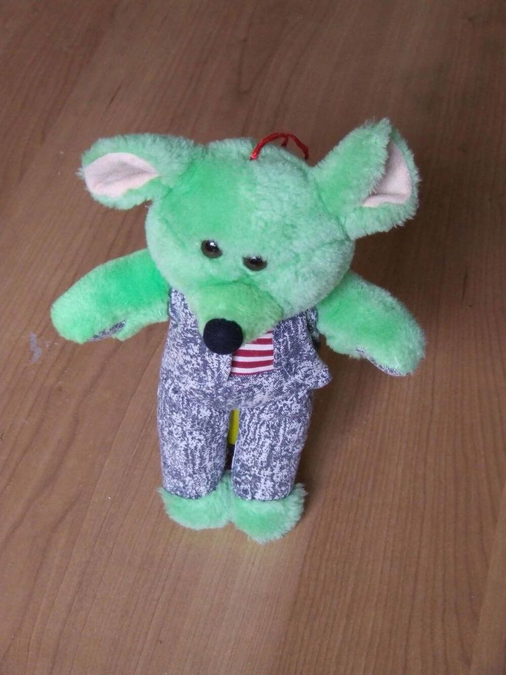 Peluche Doudou, Souris verte. Norme CE Jeux / jouets