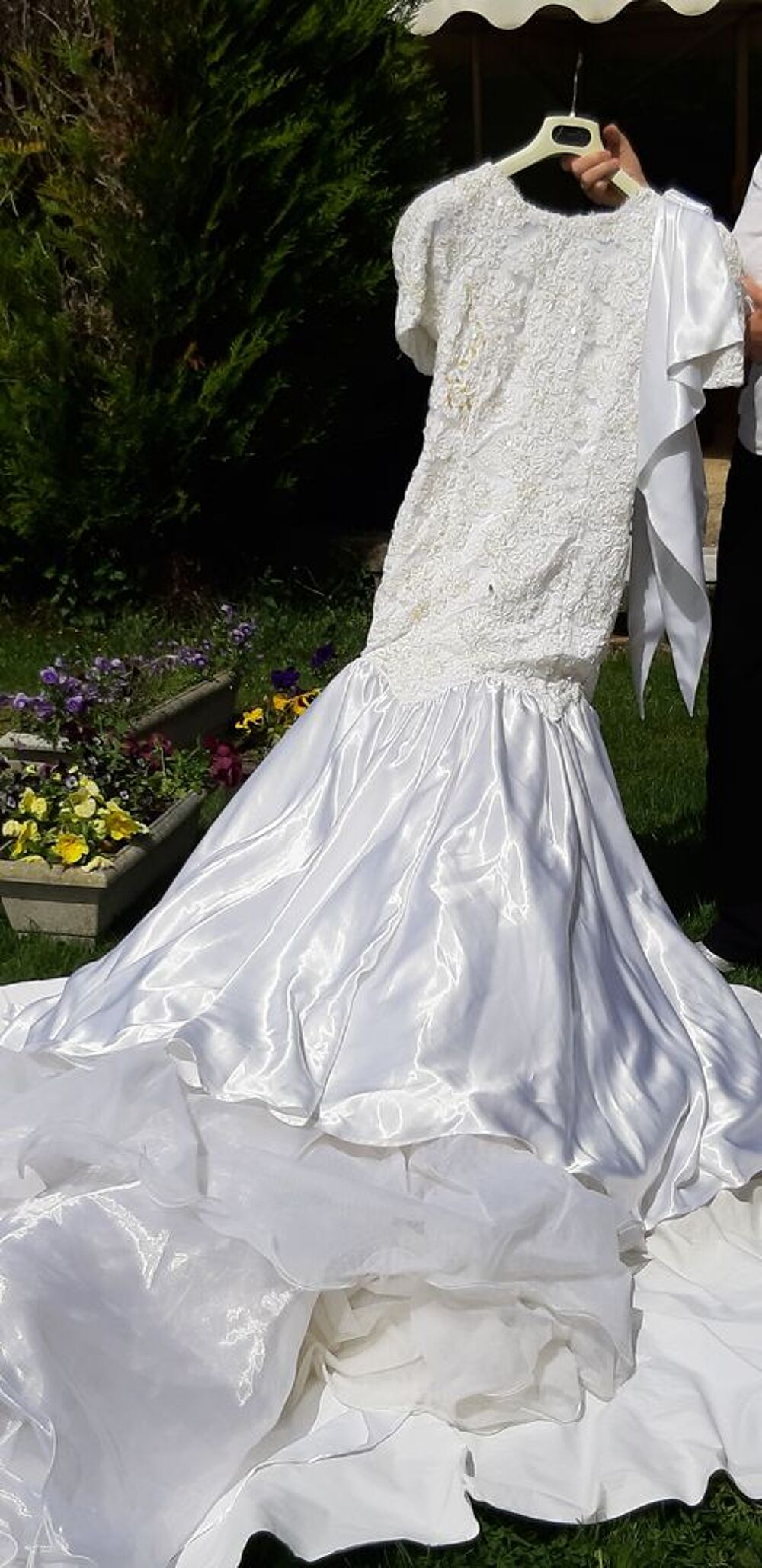 Robe de mari&eacute;e fabrication italienne neuve sans &eacute;tiquette Vêtements