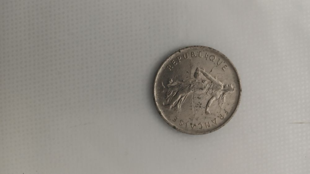 Pi&egrave;ces de monnaie de francs Fran&ccedil;ais.
