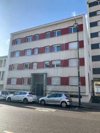  Appartement à louer 3 pièces 68 m²