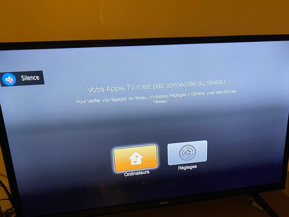 Tv hd avec Apple TV box Matériel informatique