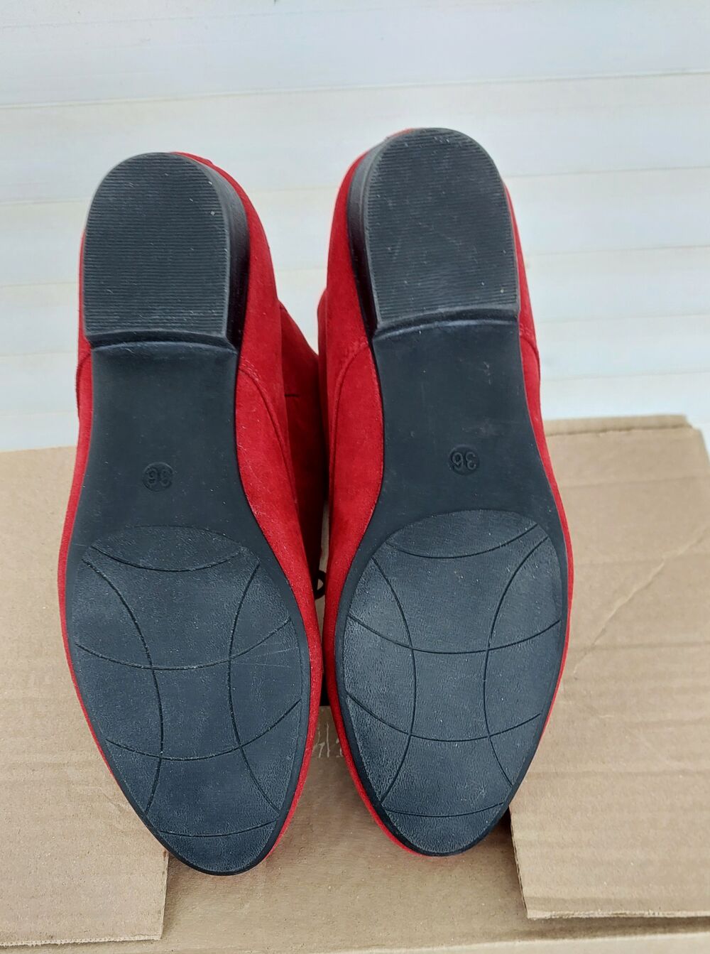 chaussures > ext&eacute;rieur daim + cuir int&eacute;rieur - 36 - NEUVES Chaussures enfants