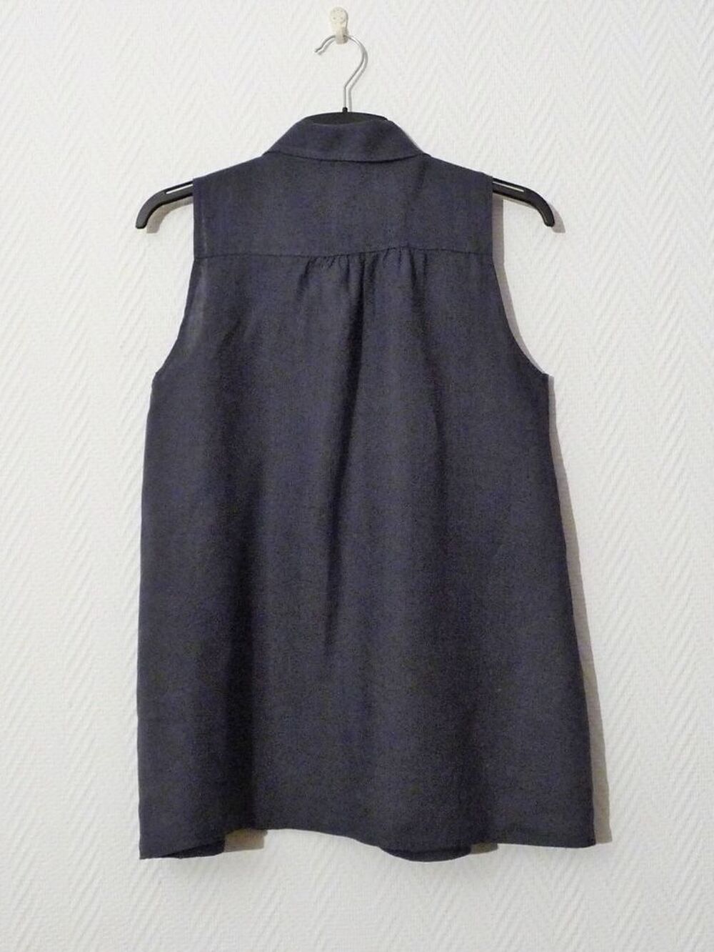 Chemise/ Blouse en 100% Lin Bleu sans manches- Taille S Vêtements
