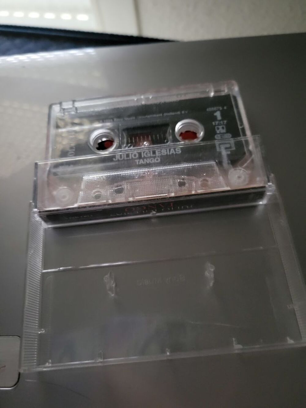 Cassette audio r&eacute;tro Julio iglesias tango CD et vinyles