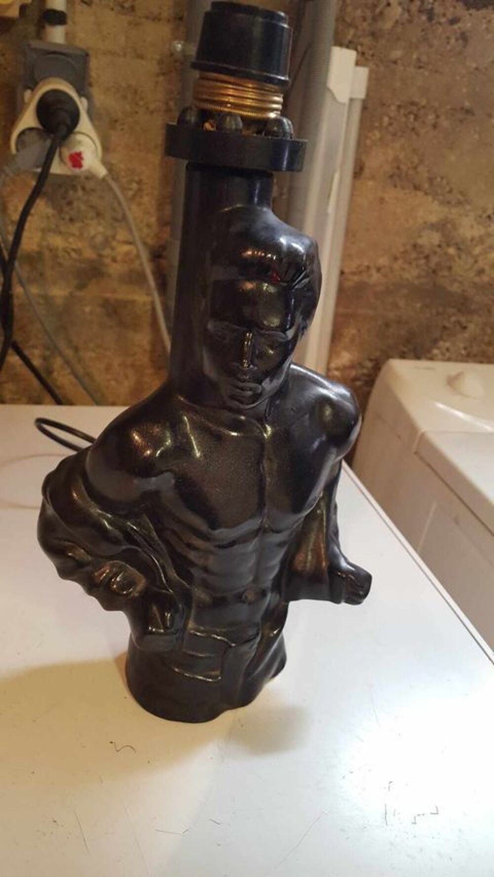  Lampes anciennes quinquet, et lampe homme N&deg; 1327 Décoration