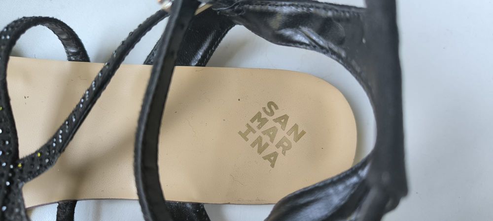 Sandales noires San Marina Chaussures