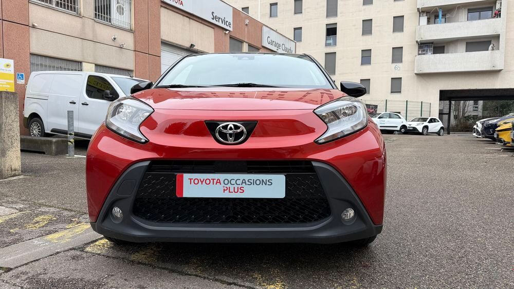 Aygo X 1.0 VVT-i 72 S-CVT Design 2022 occasion 69100 Villeurbanne