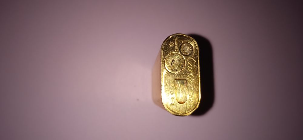 Briquet quartier plaqu&eacute; or Bijoux et montres