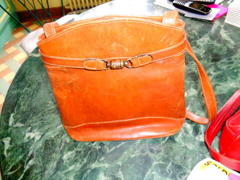 SAC SEAU DE LA MARQUE TEXIER 10 Trun (61)