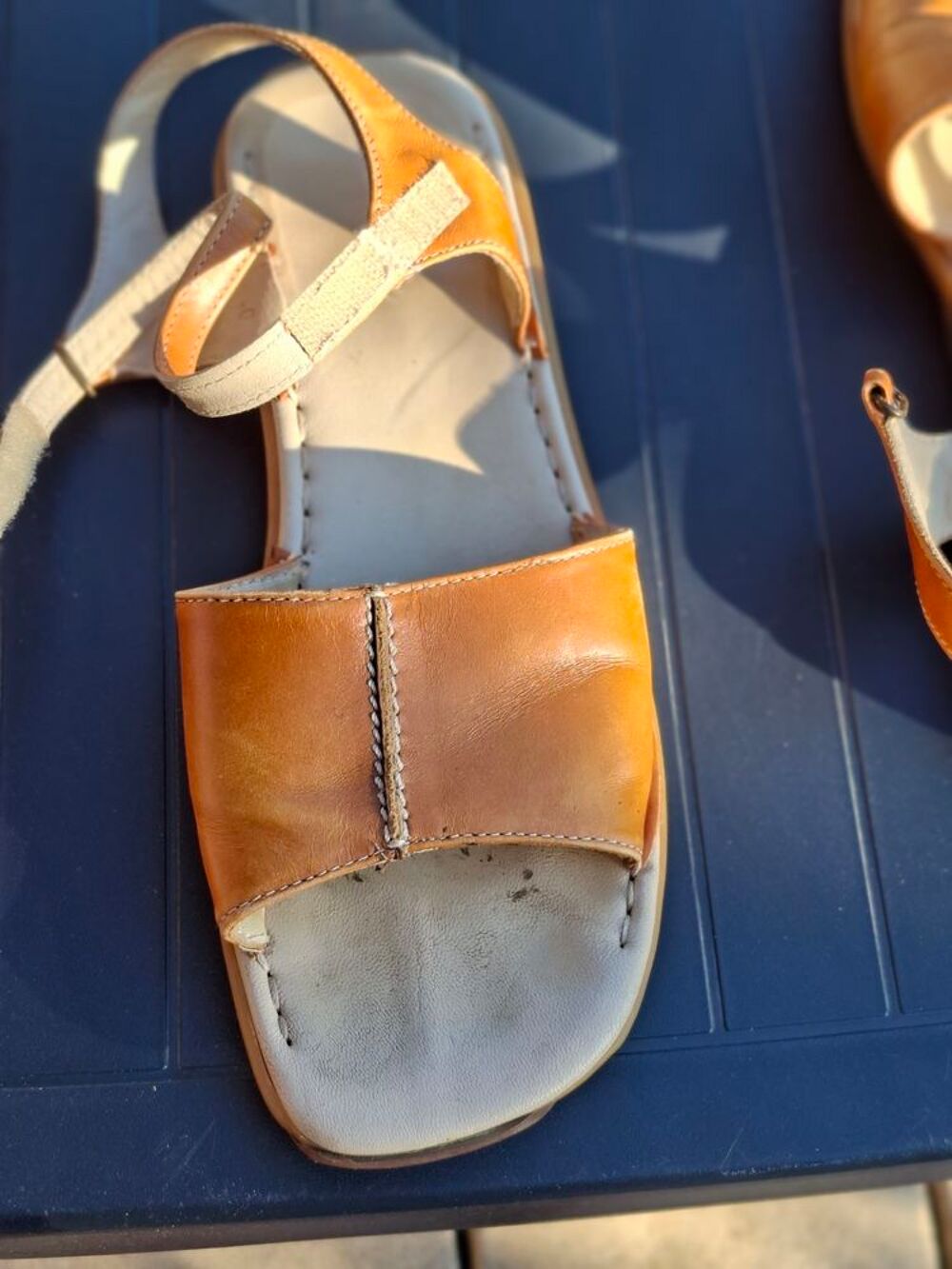 NUS PIEDS CUIR Chaussures