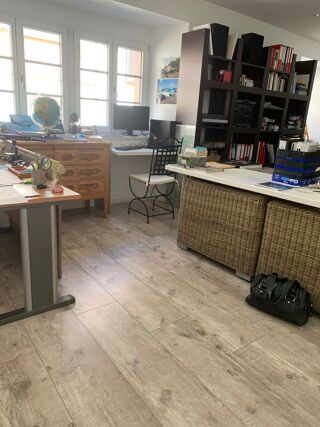  Maison  vendre 7 pices 220 m