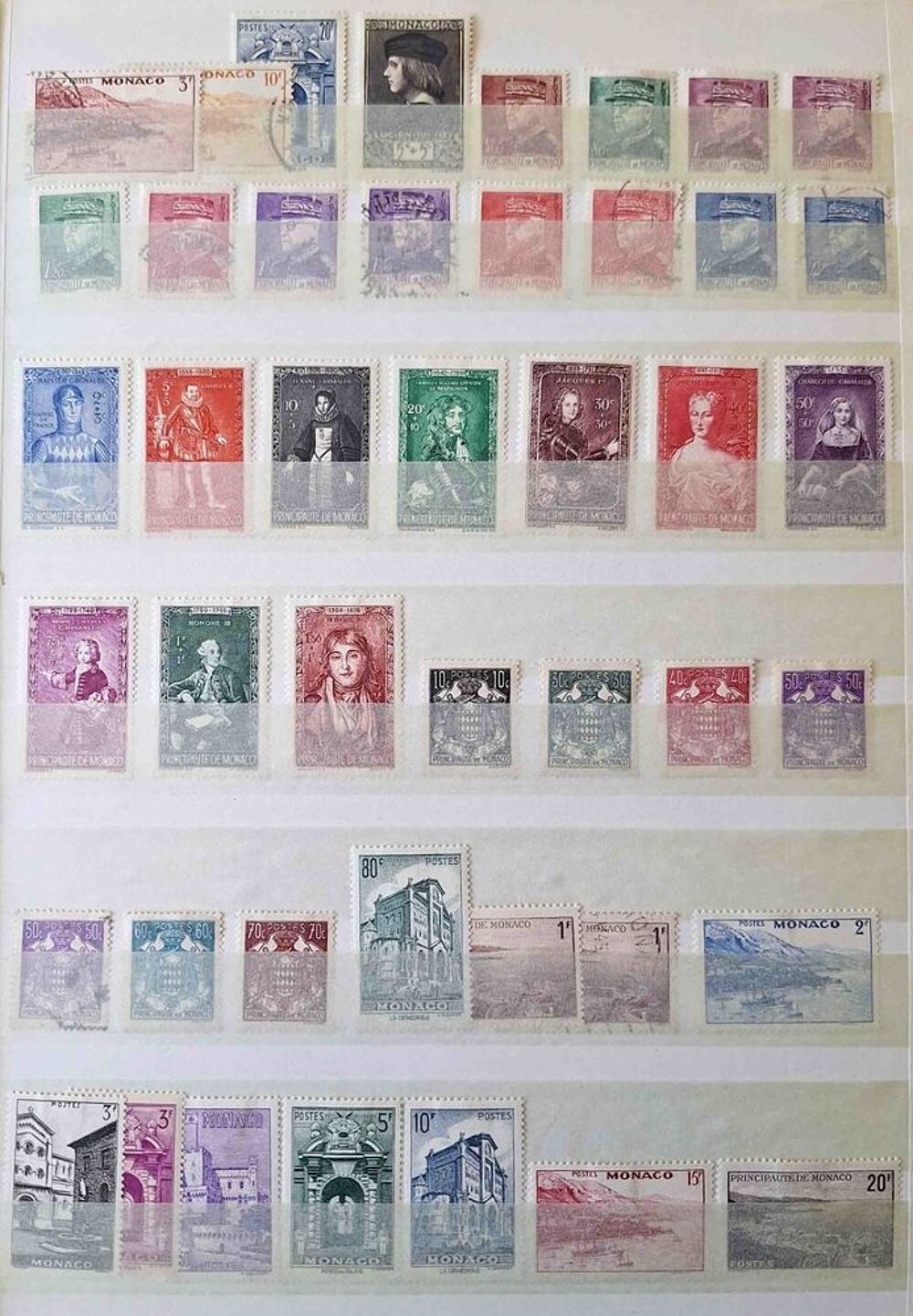 S&eacute;rie de timbres de collection de Monaco 