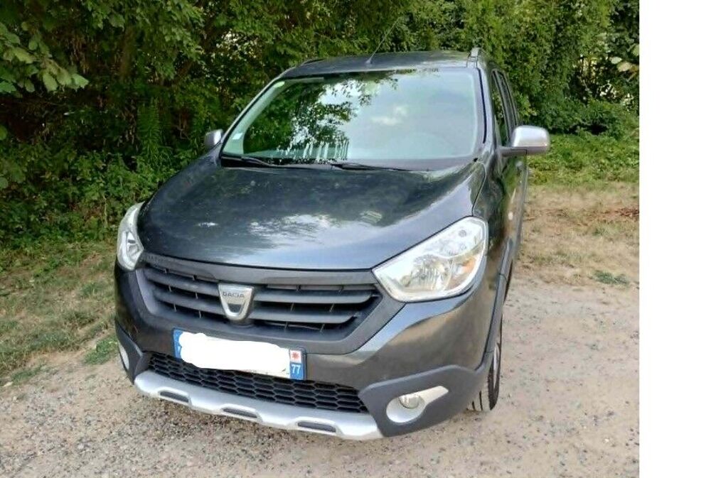 Lodgy dCI 110 7 places Stepway 2016 occasion 60300 Senlis