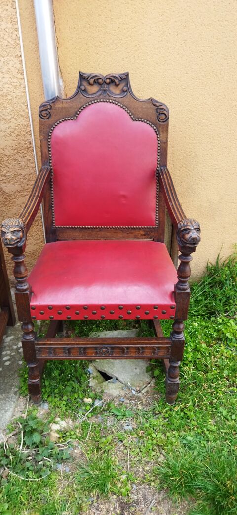 2 fauteuils style henry iv cuir rouge  250 Saint-Marcel-de-Flines (42)