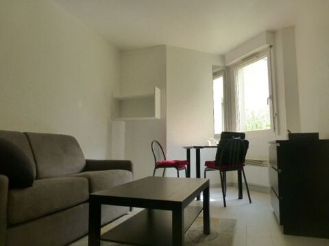  Appartement  louer 1 pice 18 m Paris