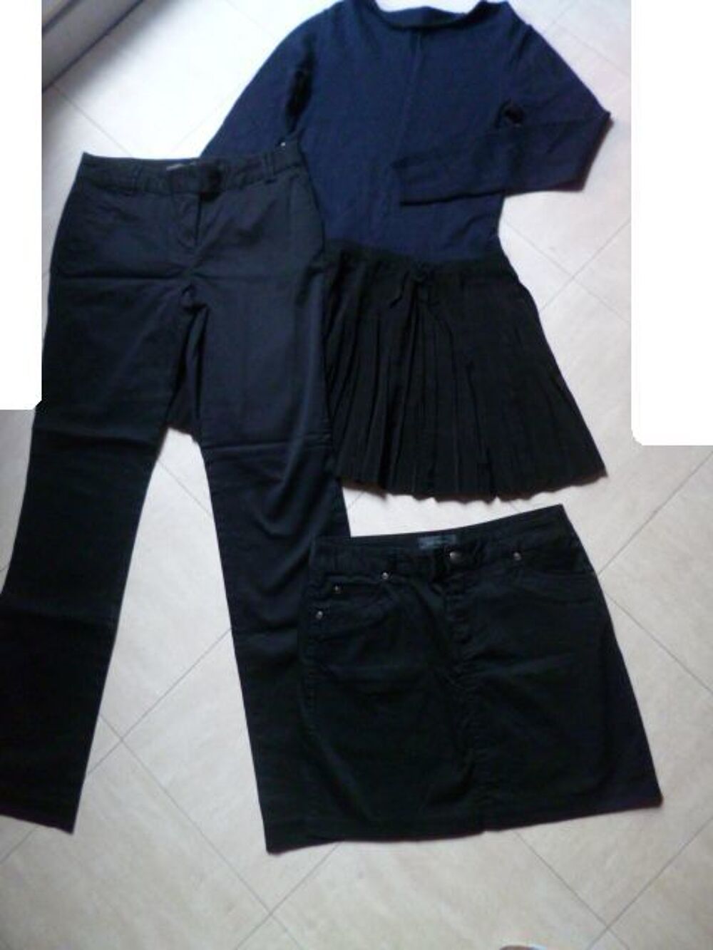 lot 1 - v&ecirc;tements F - 36 - Vêtements