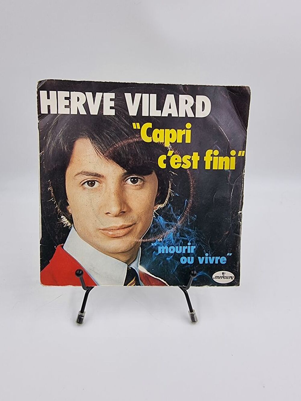 Vinyle 45 tours Herv&eacute; Vilard : Capri c'est Fini / Mourir... CD et vinyles