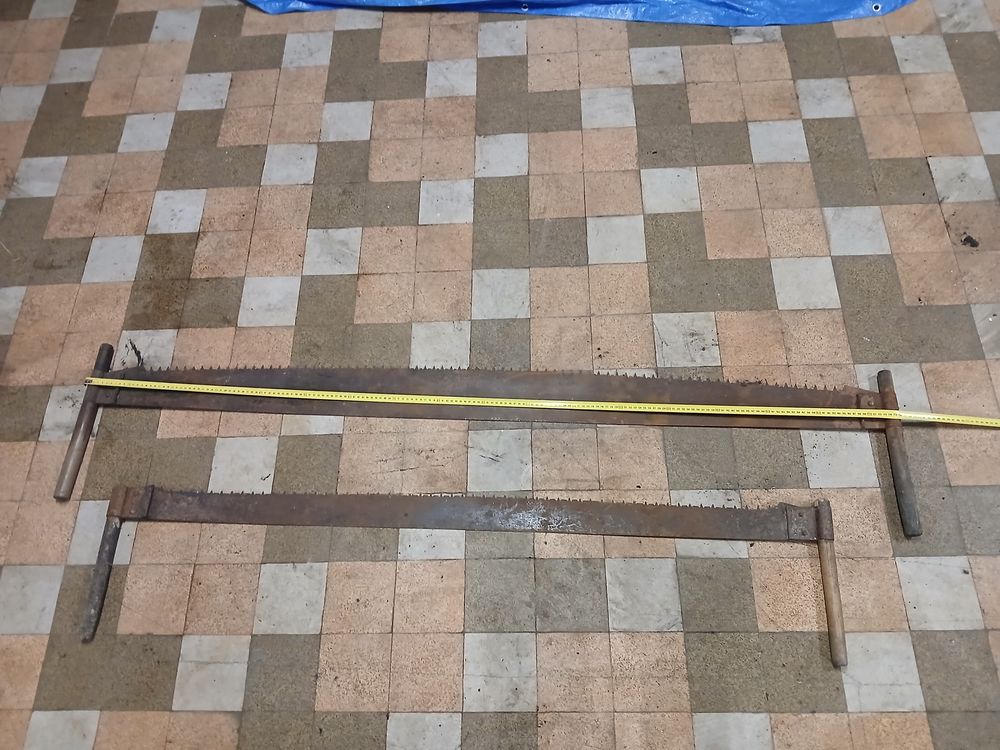 2 scies a bois Bricolage